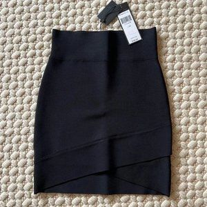 SKIRT-BCBG MAXAZRIA-SIZE XS